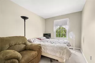 208 Meadowview Dr, Canonsburg, PA 15317 - Photo 25