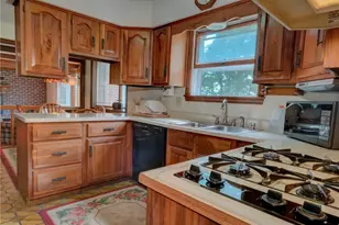 110 Windy Pines Ln, Frazer, PA 15084 - Photo 11