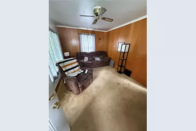 908 Hazen St, New Castle, PA 16105 - Photo 5