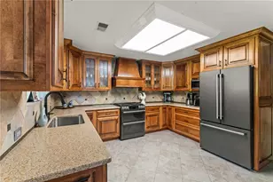 2490 Jefferson Ave, Canton Township, PA 15301 - Photo 7
