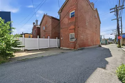 111 Pearl St, Pittsburgh, PA 15224 - Photo 41
