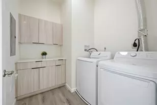 902 Ahlers Way, Pittsburgh, PA 15212 - Photo 17
