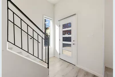 902 Ahlers Way, Pittsburgh, PA 15212 - Photo 15