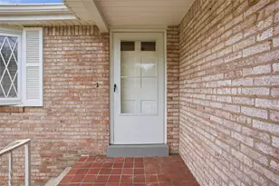 166 Glenhurst Dr, Verona, PA 15147 - Photo 5