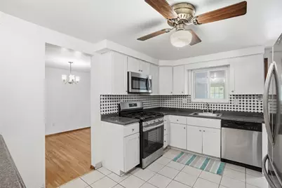 166 Glenhurst Dr, Verona, PA 15147 - Photo 11