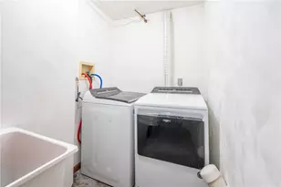 1053 New London Dr, Greensburg, PA 15601 - Photo 25