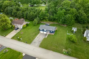 1053 New London Dr, Greensburg, PA 15601 - Photo 37