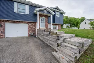 1053 New London Dr, Greensburg, PA 15601 - Photo 5