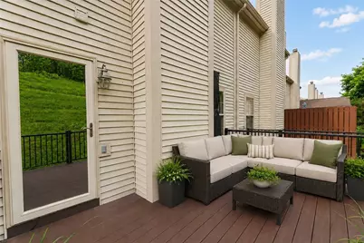 433 Georgetown Court, Seven Fields Boro, PA 16046 - Photo 7