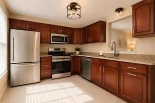 433 Georgetown Ct, Seven Fields Boro, PA 16046 - Photo 11