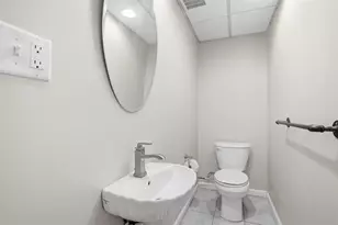 228 Rampart Blvd, Pittsburgh, PA 15068 - Photo 33