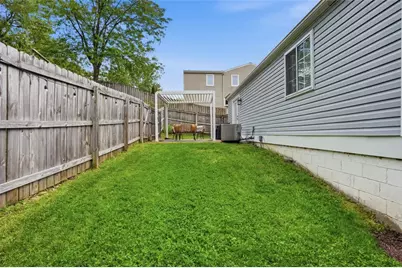 228 Rampart Boulevard, Pittsburgh, PA 15068 - Photo 37