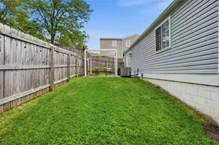 228 Rampart Blvd, Pittsburgh, PA 15068 - Photo 37
