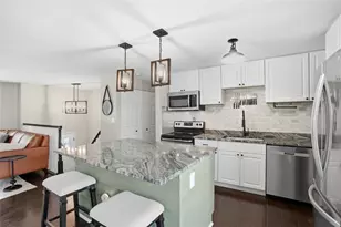 228 Rampart Blvd, Pittsburgh, PA 15068 - Photo 11