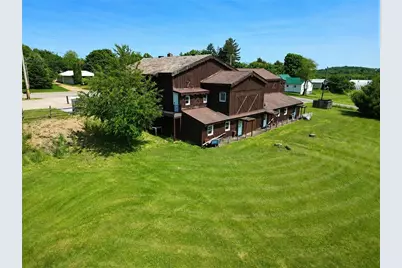 1602 Perry Highway, Muddy Creek Township, PA 16051 - Photo 19