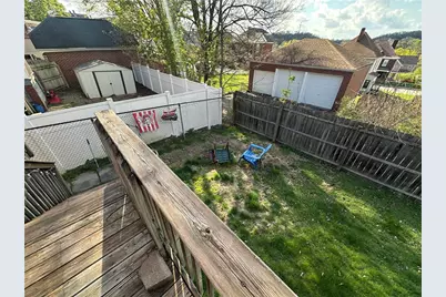 311 Margaret St, Jeannette, PA 15644 - Photo 23