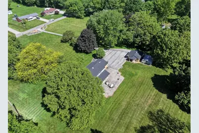 2072 Boyd School Rd, Wampum, PA 16157 - Photo 15