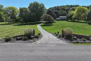 2072 Boyd School Rd, Wampum, PA 16157 - Photo 5