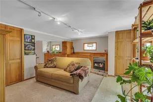 210 Pine Dr, Moon/Crescent Twp, PA 15108 - Photo 33