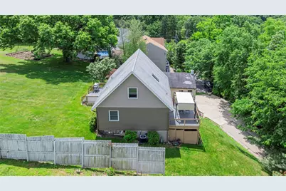 210 Pine Drive, Moon/Crescent Twp, PA 15108 - Photo 7