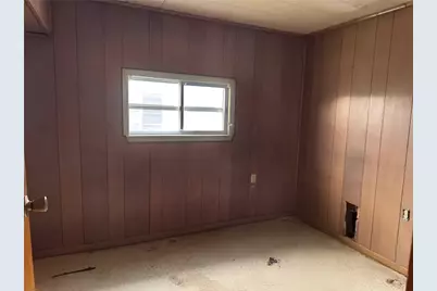 1111 Pollock Ave, New Castle, PA 16101 - Photo 11