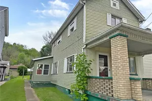1111 Pollock Ave, New Castle, PA 16101 - Photo 3