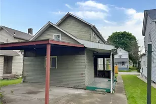 1111 Pollock Ave, New Castle, PA 16101 - Photo 15