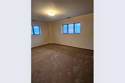 301 E 1st Ave, Tarentum, PA 15084 - Photo 21