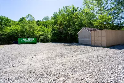 1074 Bolden Rd, Franklin Township, PA 15488 - Photo 11