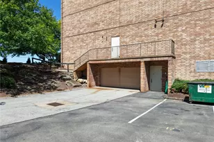 2525 Greensburg Pike, Pittsburgh, PA 15221 - Photo 21