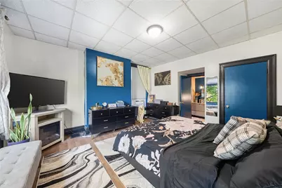 5624 Woodmont St, Pittsburgh, PA 15217 - Photo 15