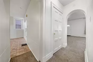 5624 Woodmont St, Pittsburgh, PA 15217 - Photo 27