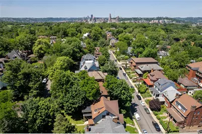 5624 Woodmont St, Pittsburgh, PA 15217 - Photo 39