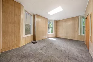 5624 Woodmont St, Pittsburgh, PA 15217 - Photo 25