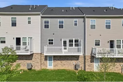 204 Cranesbill Dr, Adams Township, PA 16046 - Photo 3