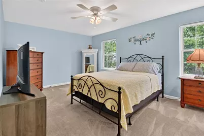 3092 Meadowbrook Ct, Hampton, PA 15044 - Photo 19