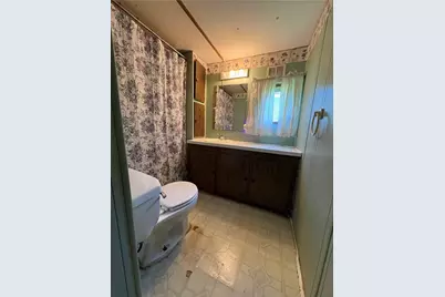 210 Jill Dr #60, Center Township, PA 16001 - Photo 7