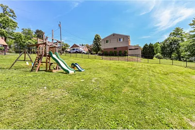 765 Robbins Station Rd, North Huntingdon, PA 15642 - Photo 7
