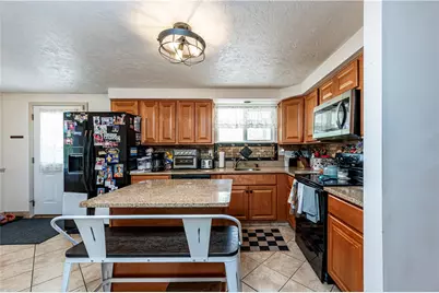 765 Robbins Station Rd, North Huntingdon, PA 15642 - Photo 13