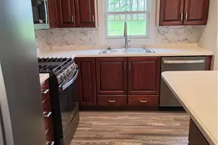 111 Robinson Run Rd, Penn Township, PA 16002 - Photo 7