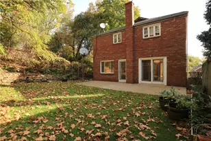 2570 Mt Royal Rd, Pittsburgh, PA 15217 - Photo 3