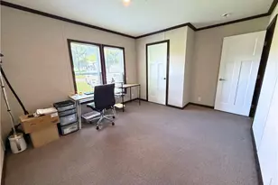 1569 Lee Ln, Grove City Boro, PA 16127 - Photo 13