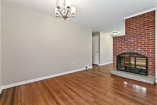 504 Long Dr, Pittsburgh, PA 15241 - Photo 5