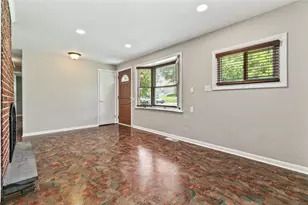 504 Long Dr, Pittsburgh, PA 15241 - Photo 3