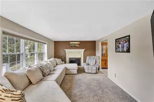 5040 Bahama Dr, Pittsburgh, PA 15239 - Photo 17