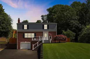 5040 Bahama Dr, Pittsburgh, PA 15239 - Photo 1