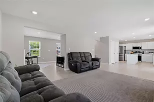 714 Dahlia Dr, Belle Vernon, PA 15012 - Photo 13