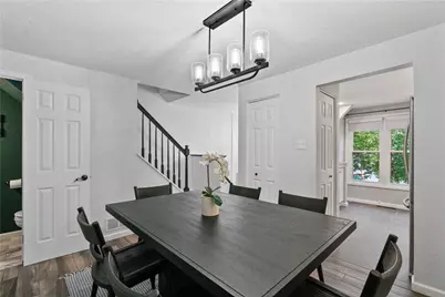 105 Spruce Ct, Ross Twp, PA 15229 - Photo 3