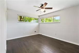 5690 Florida Ave, Bethel Park, PA 15102 - Photo 13