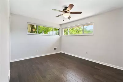 5690 Florida Ave, Bethel Park, PA 15102 - Photo 13